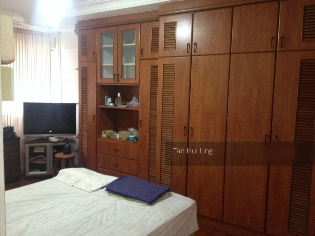 Blk 220 Jurong East Street 21 (Jurong East), HDB 5 Rooms #122985472